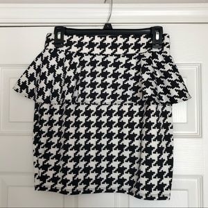 Houndstooth Peplum Mini Skirt